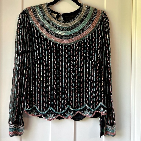 Judith Ann Vintage Silk and Sequin Top Size Medium - Picture 3 of 10